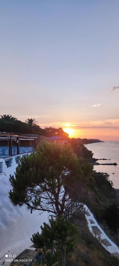 Koralli Beach Niforeika Exterior photo