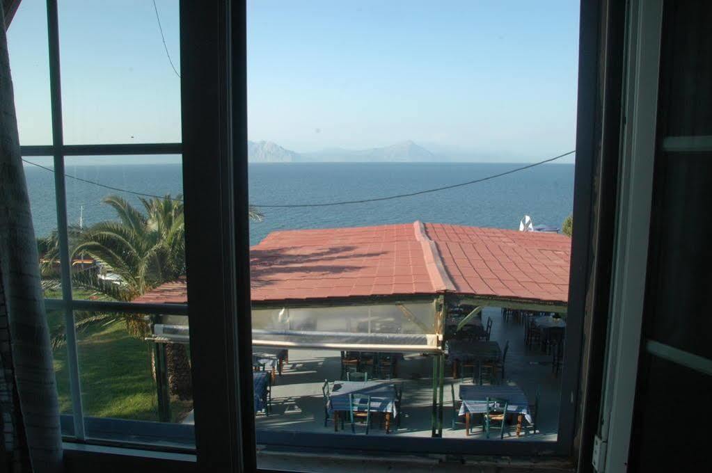 Koralli Beach Niforeika Exterior photo